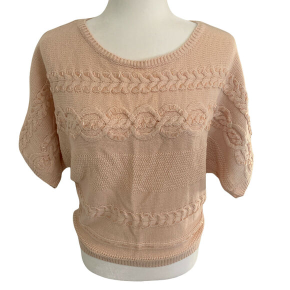 New York & Company Sweaters - New York & Company Womens Sweater Medium Peach Short Sleeve Knitted Pullover Top